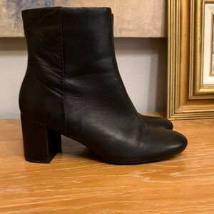 Taryn Rose Elegant Black Leather Ankle Boots